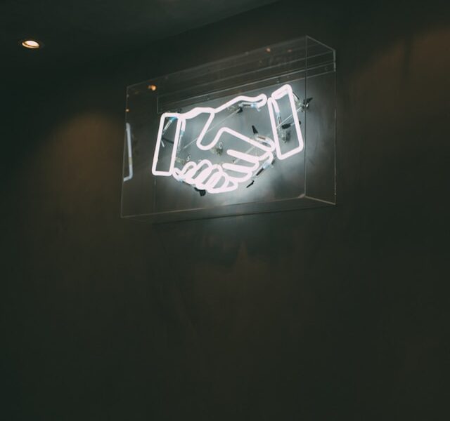 Ciche dni w związku – co naprawdę kryje się za brakiem rozmowy